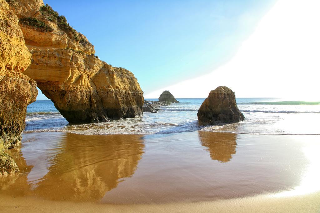 Rocha Tower By Beach Rentals Exterior photo