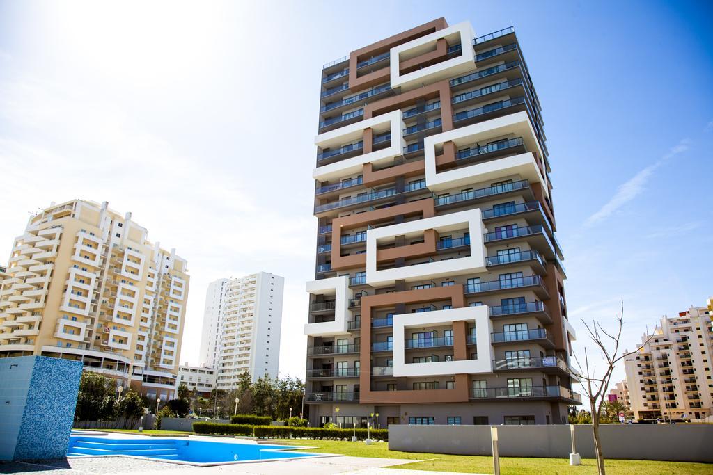 Rocha Tower By Beach Rentals Exterior photo