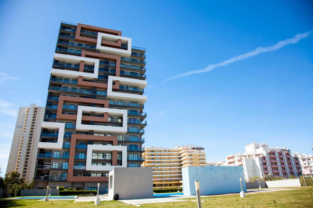 Rocha Tower By Beach Rentals Exterior photo