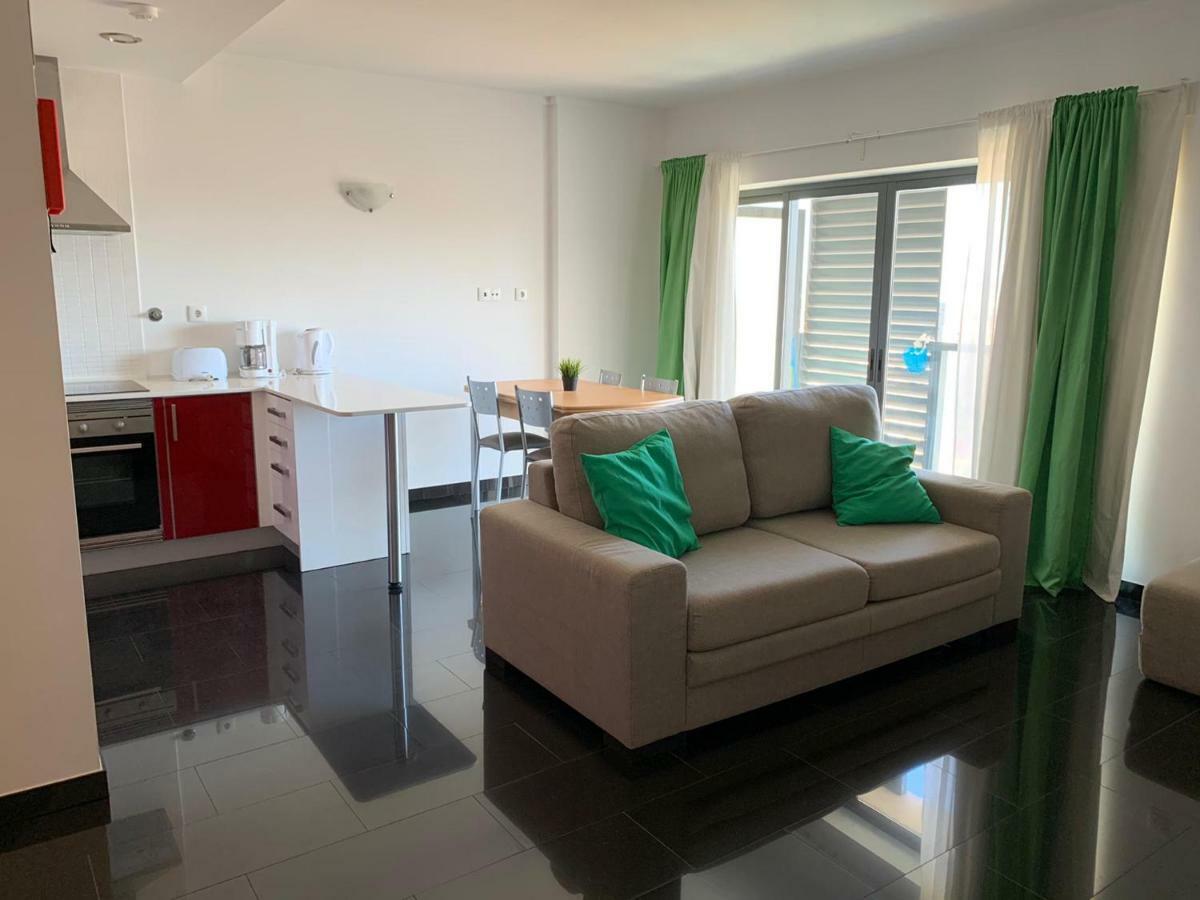 Rocha Tower By Beach Rentals Exterior photo